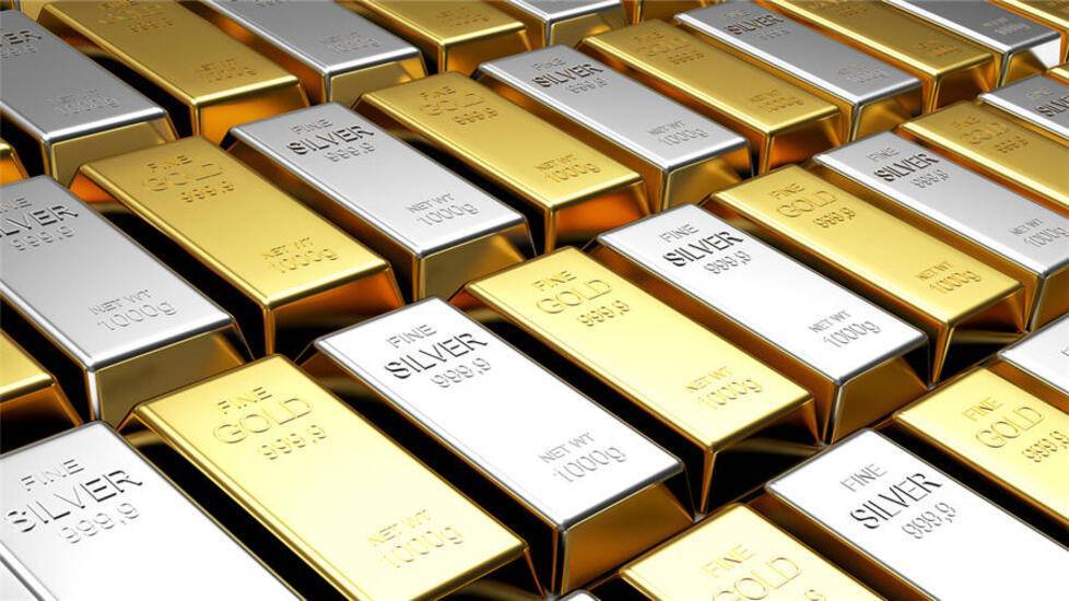 الذهب يخسر 4 دولارات في المعاملات الفورية
