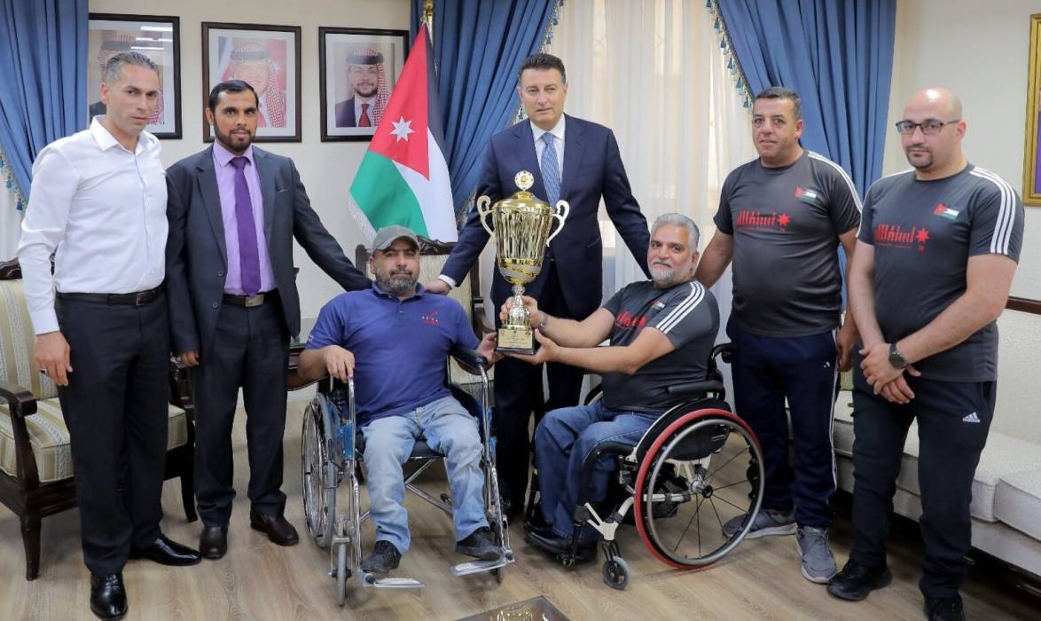 رئيس مجلس النواب يكرم نادي أجياد الغد لذوي الإعاقة
