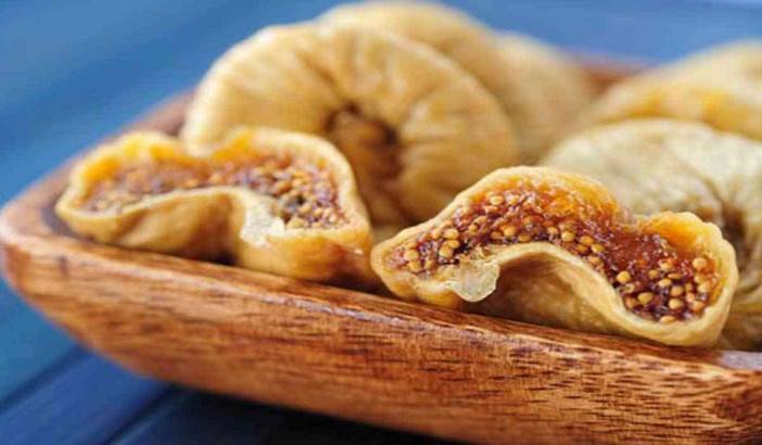ماذا يحدث لجسمك عند تناول منقوع التين على الريق؟
