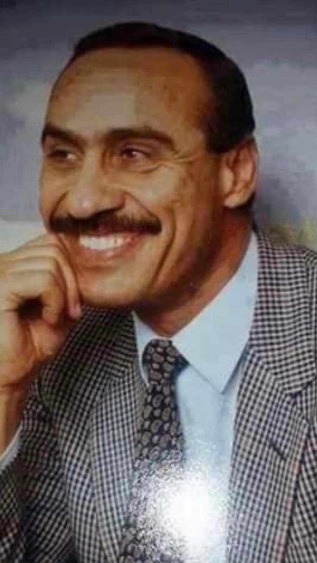 الاعلامي رافع شاهين ..