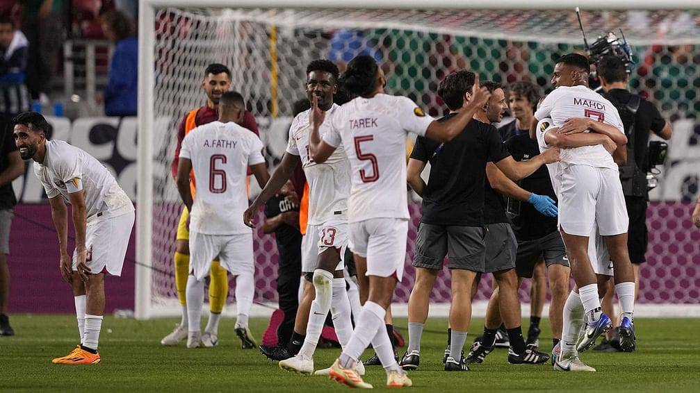 منتخب قطر يتأهل لدور الثمانية في الكأس الذهبية بالفوز على المكسيك
