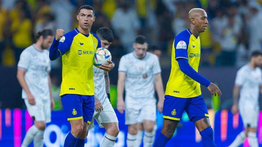 تاليسكا يُغضب جماهير النصر بعد تصريح نيمار أفضل من رونالدو