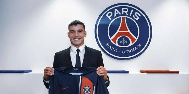 باريس سان جيرمان يعلن التعاقد مع مانويل أوغارتي