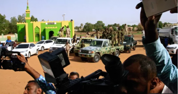حرب السودان: كيف يدفع الصحفيون السودانيون ضريبة كشف الحقائق؟