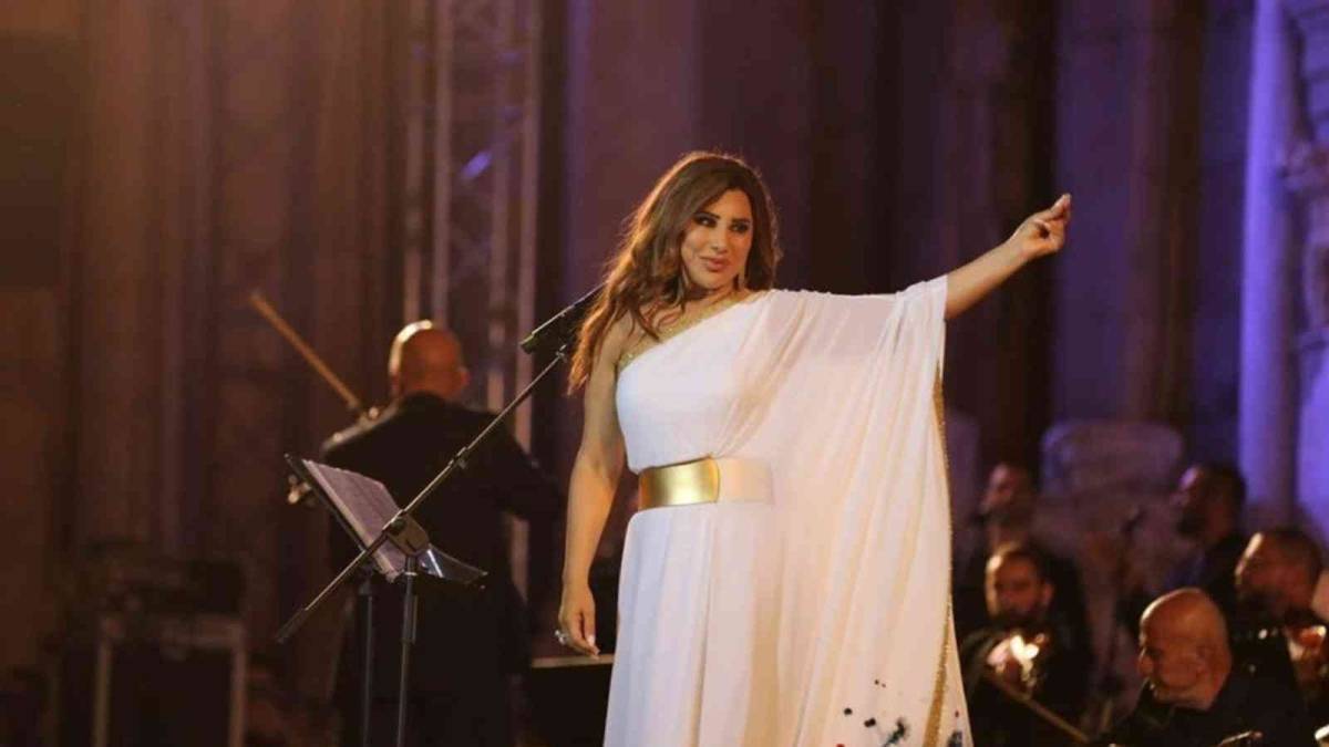 نجوى كرم..جايي يا جرش جايي