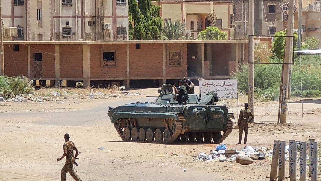 الدعم السريع تعلن استيلاءها على 130 مركبة عسكرية من الجيش السوداني