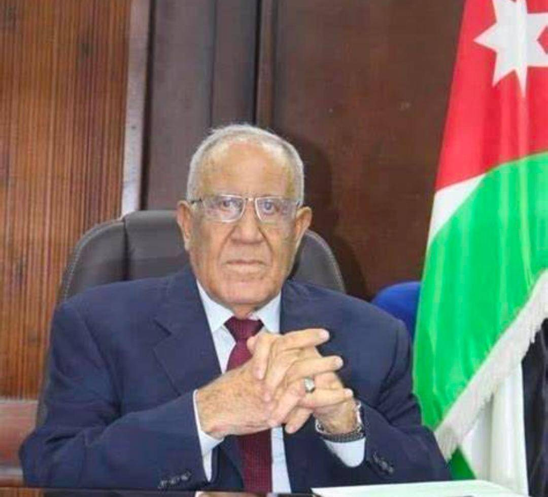 بكّار يواصل مشروعه الإبداعي والنقدي بثلاثة كتب عن الآن ناشرون وموزعون