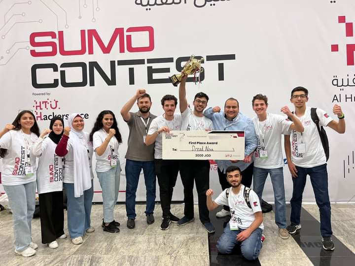 المركز الأول لفريق جامعة العلوم التطبيقية الخاصة على مستوى الأردن في بطولة السومو روبوت