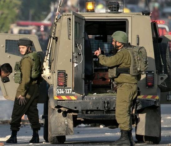الضفة الغربية: إصابات في عقبة جبر والاحتلال يعتقل 19 فلسطينيا