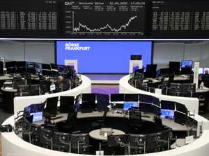 أسهم أوروبا ترتفع وبيانات التضخم ببريطانيا تدعم بورصة لندن
