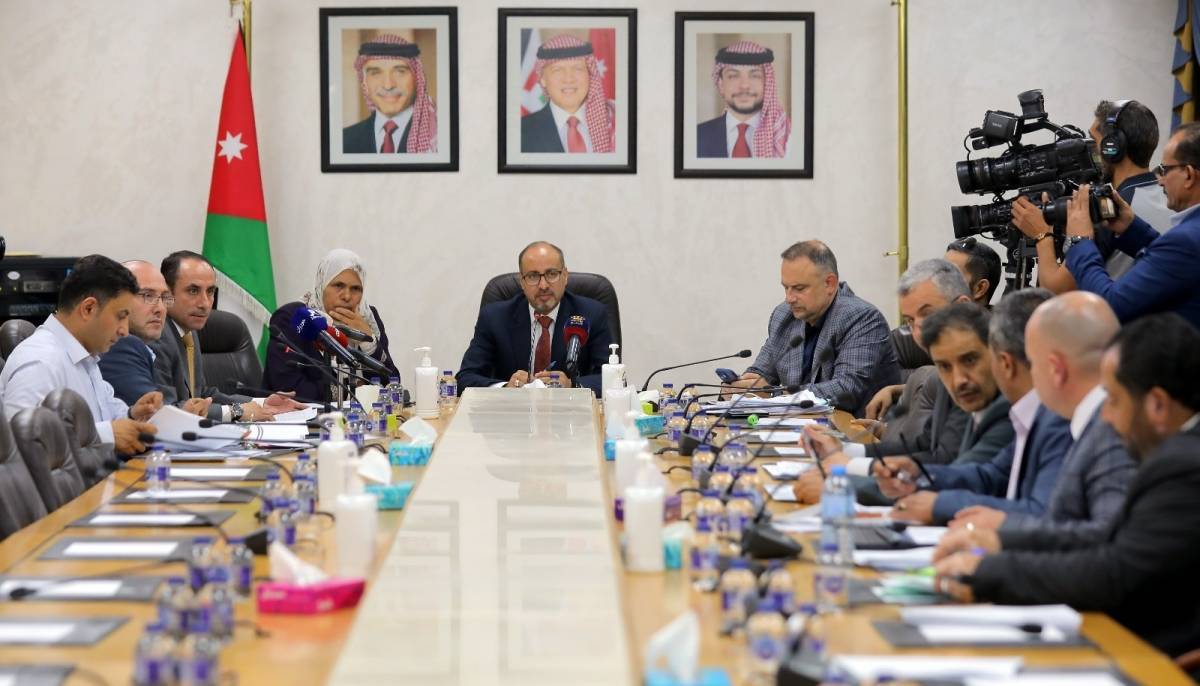 مالية النواب تُناقش تقارير المُحاسبة المُتعلقة بدائرة الأراضي والمساحة