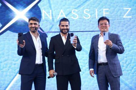 ناصيف زيتون سفيراً لعلامة TECNO التجارية وسلسلة CAMON 20 إلى الأسواق