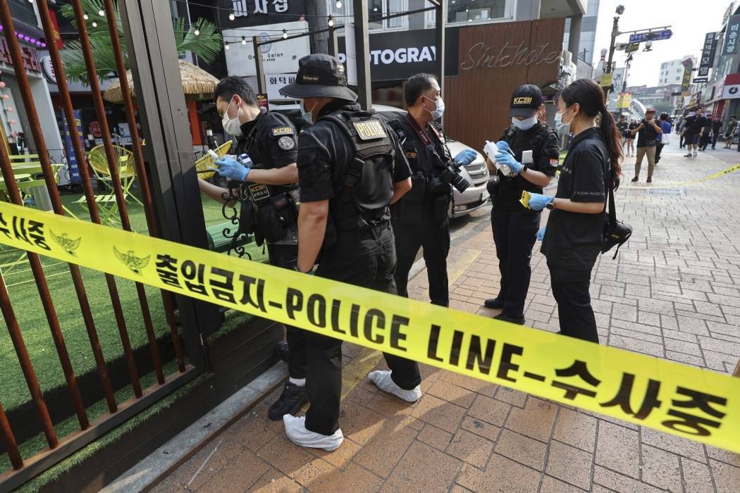إصابة أكثر من 10 أشخاص في حادث طعن بكوريا الجنوبية