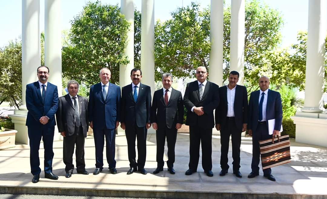 الوفد النيابي يلتقي رئيسي إقليم وحكومة كردستان العراق والقوى السياسية فيه