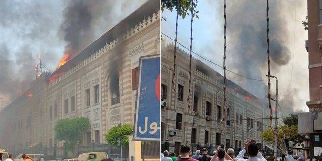 مصر.. السيطرة على حريق بمبنى وزارة الأوقاف وسط القاهرة