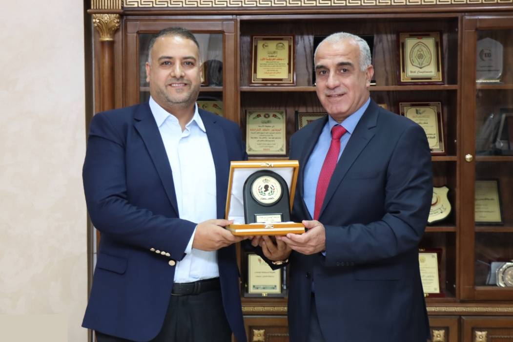 لقاء حواري بعنوان  مهن ومهارات المستقبل المؤهلة لسوق العمل في جامعة الحسين بن طلال