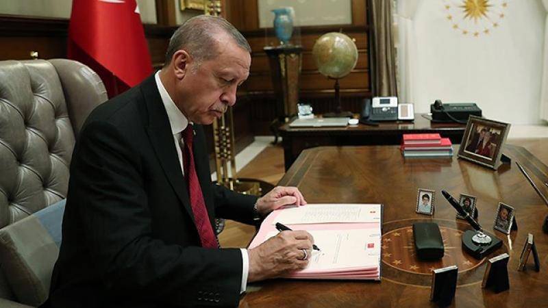 أردوغان يعيّن 57 واليا جديدا
