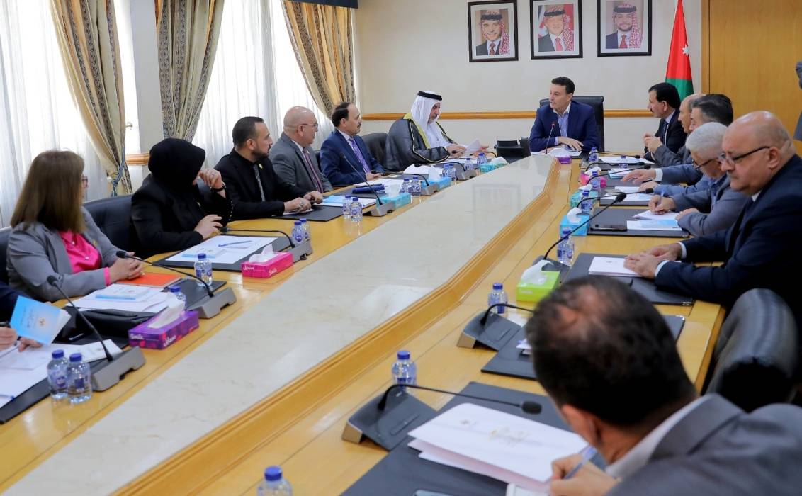 رئيس مجلس النواب يستقبل اللجنة العراقية لمكافحة المخدرات والمؤثرات العقلية