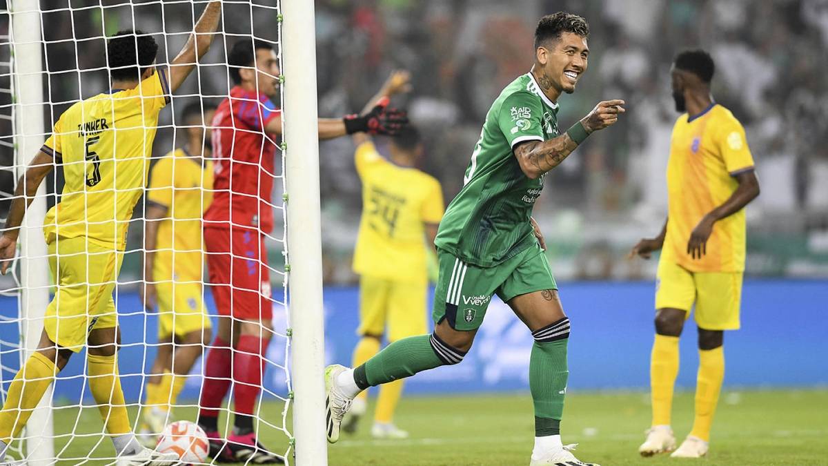 الدوري السعودي في أول جولاته: النصر يخسر في غياب رونالدو.. وثلاثيتان برازيليتان