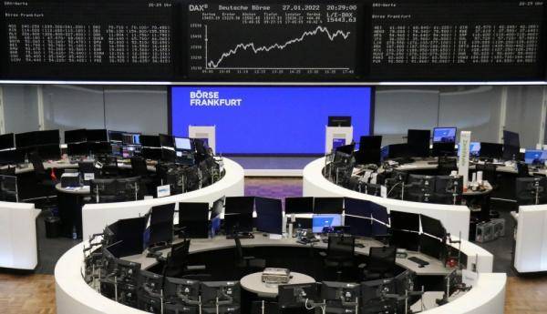 الأسهم البريطانية تغلق على انخفاض