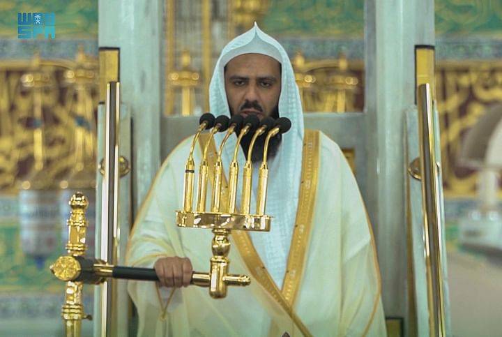 إمام المسجد النبوي: نصوص الوحيين الشريفين دلت على سعة مفهوم الصدقة