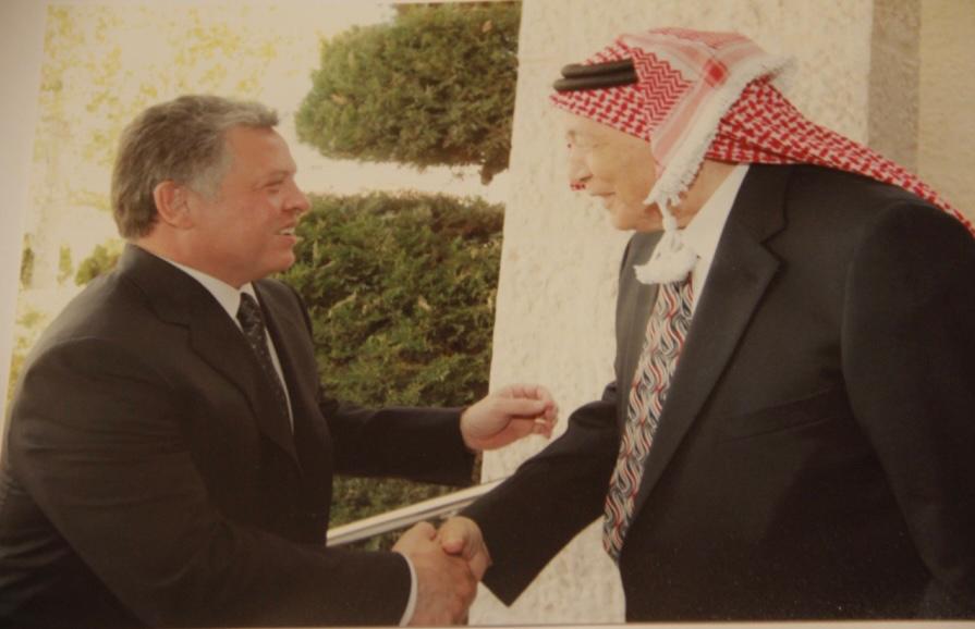 الذكرى السنوية   ال8 على وفاة (سنديانة عمان )المغفور له بإذن الله محمد نزال العرموطي