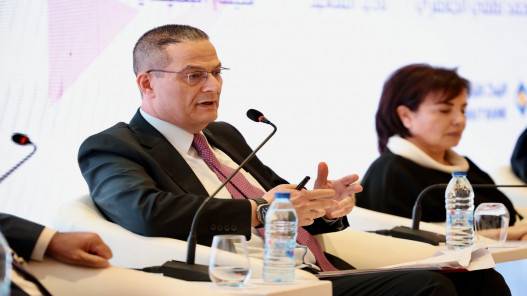 محافظ البنك المركزي يتوقع انخفاض أسعار الفائدة عالميا في الربع الثاني من  2024