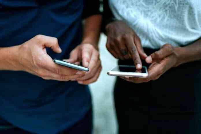 12 علامة تدل ان هناك من يتجسس على هاتفك منها ارتفاع حرارة هاتفك