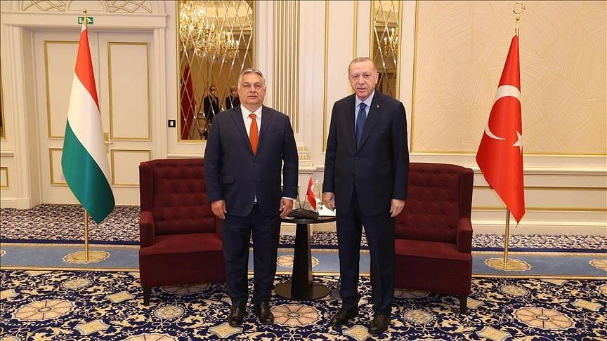 أردوغان يتوجه إلى المجر لتعزيز الشراكة الاستراتيجية