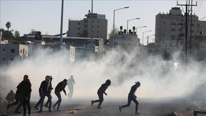 إصابة عشرات الفلسطينيين بمواجهات مع الجيش الإسرائيلي شمال الضفة