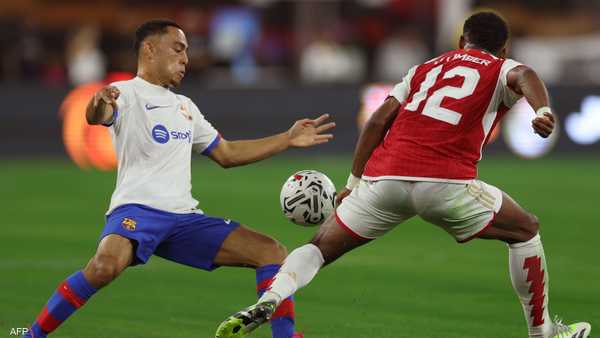 برشلونة يعير ظهيره الأيمن مجددا.. وقد يتخلص منه