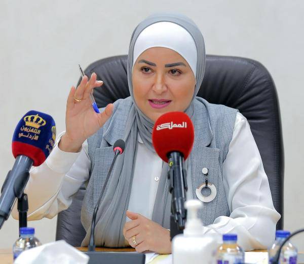الأسرة النيابية تثمن قرار وزارة الداخلية بالإفراج عن موقوفات إداريًا