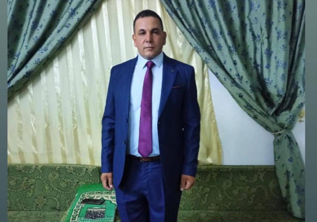 الخوالدة يهنئ شقيقه سليمان امين الخوالدة بالخطوبة و يقول  له  :عقبال الفرحة الكبرى