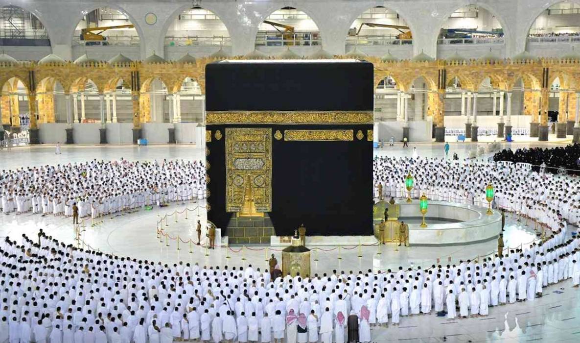 السعودية.. إصدار تأشيرات زوار الحرمين الشريفين خلال 24 ساعة