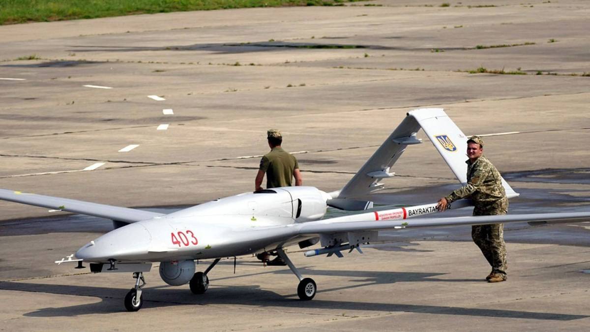 روسيا تسقط مسيّرة قرب موسكو وتعلّق الرحلات الجوية