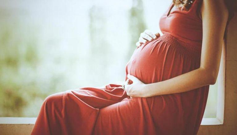 تضر الأجنّة.. تحذير للحوامل من تناول هذه الأطعمة