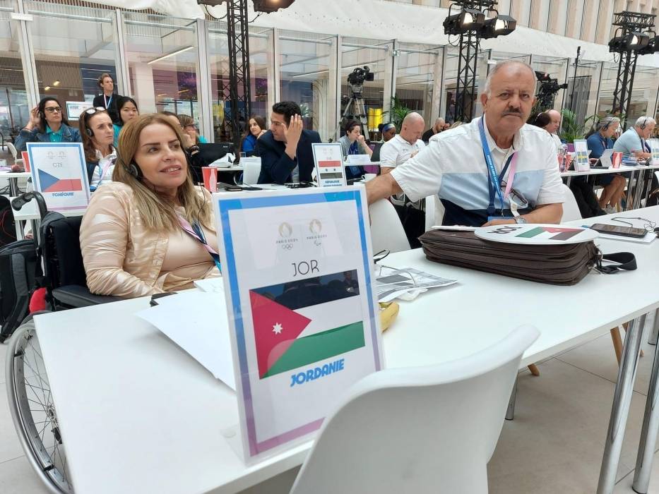 وفد اللجنة البارالمبية يشارك في اجتماعات البعثات المشاركة في بارالمبيك باريس 2024