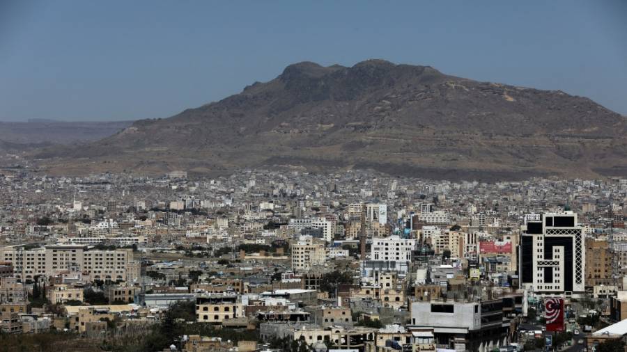 أطباء بلا حدود تفقد الاتصال مع اثنين من موظفيها في اليمن