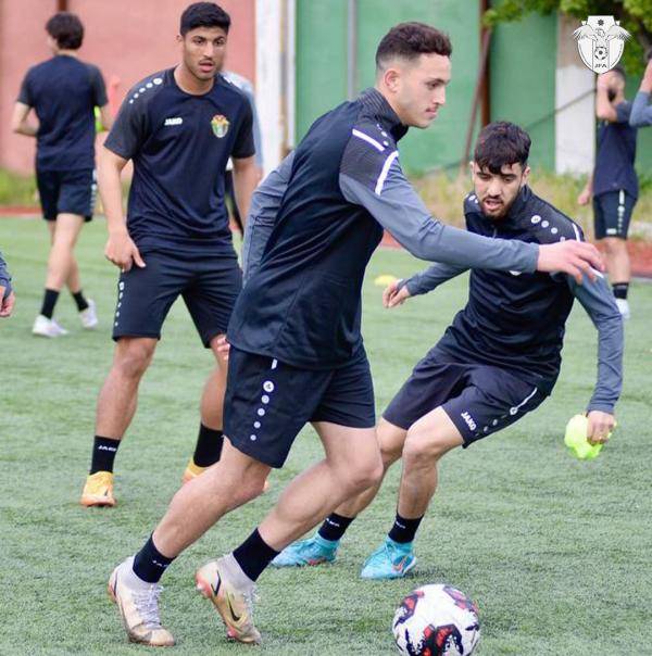 منتخب كرة القدم يبدأ تدريباته في أوسلو