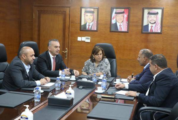 زيادين يبحث مع السقاف دعم المشاريع في الكرك