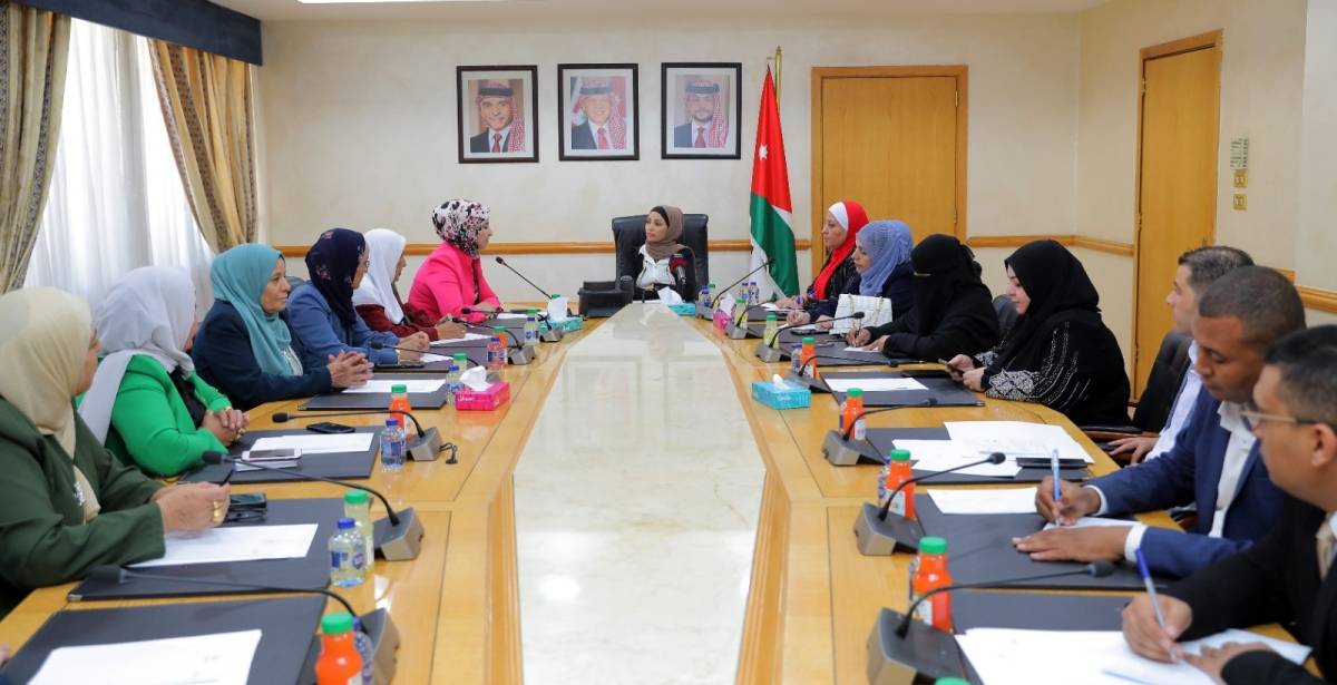 ملتقى البرلمانيات يلتقي رئيسة الاتحاد النسائي