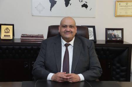 النسور يكتب البرنامج الوطني للتطعيم جزء من الامن الصحي