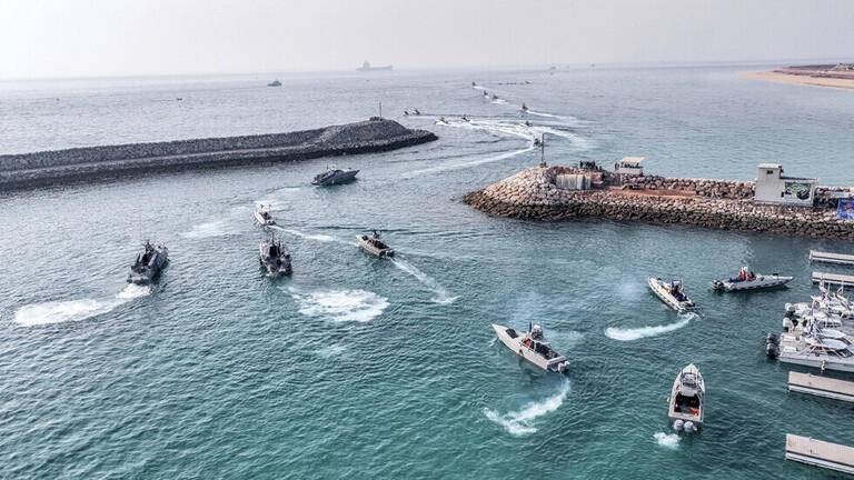 إيران تعلن احتجاز سفينتين أجنبيتين في الخليج