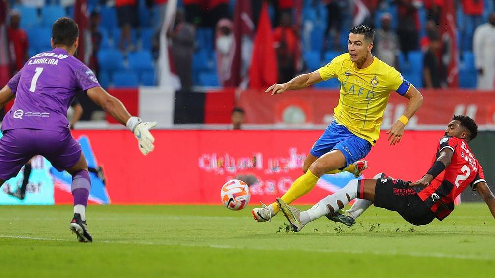 ترتيب دوري روشن : النصر يتفوق على الرائد بثلاثية