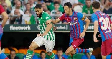 برشلونة يسحق ريال بيتيس 5 صفر بالدوري الإسباني