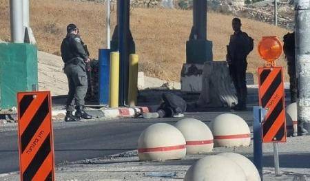 الاحتلال يطلق النار على فلسطيني بزعم تنفيذ عملية طعن