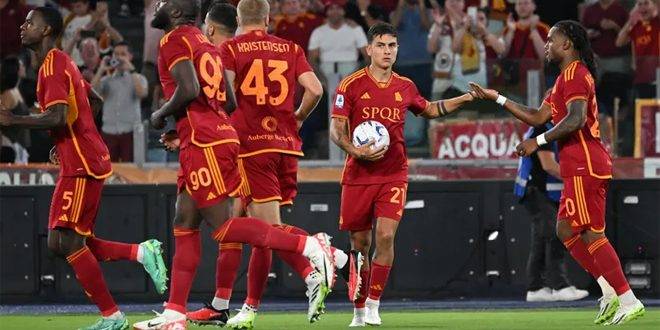 روما يسحق إمبولي بسباعية نظيفة ويحقق فوزه الأول هذا الموسم