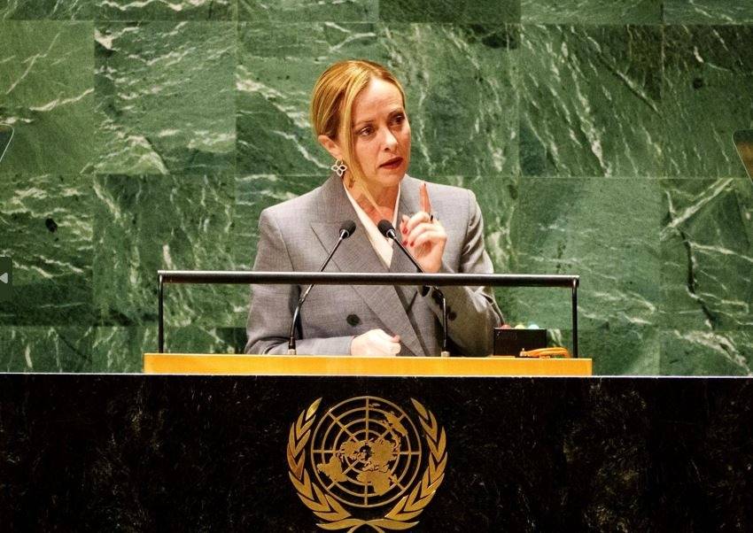 ميلوني أمام الجمعية العامة للأمم المتحدة: خطة ماتي بديل جدي للهجرى الجماعية
