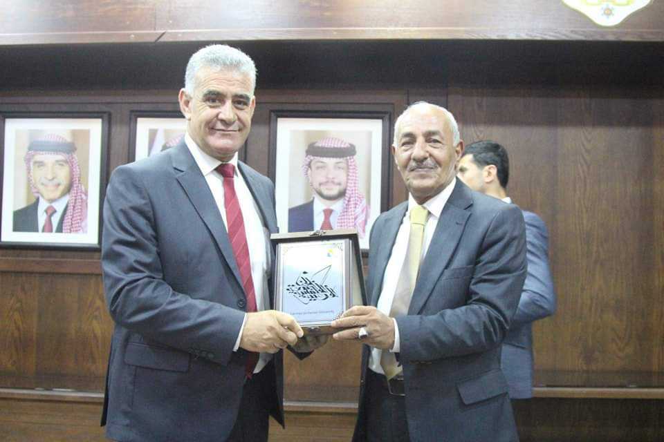 تخريج الدفعة الثالثة من برنامج مأسسة اجراءات حق الحصول على المعلومات لمؤسسات القطاع العام...صور