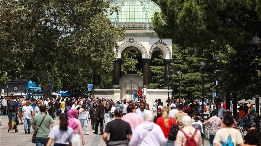 ماستر كارد: انفاق السياح الأجانب في تركيا زاد 19 بالمئة
